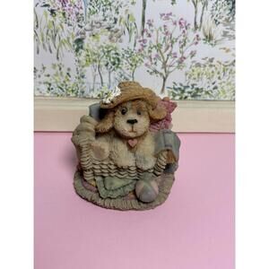 Vintage Dog Figurine in Basket with Straw Hat & Daisy